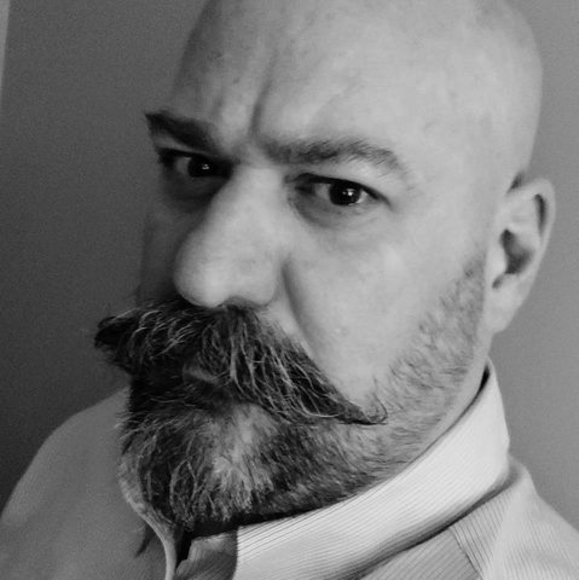 Profile Picture of Gregory Whiteside (@gtwhiteside) on Poshmark