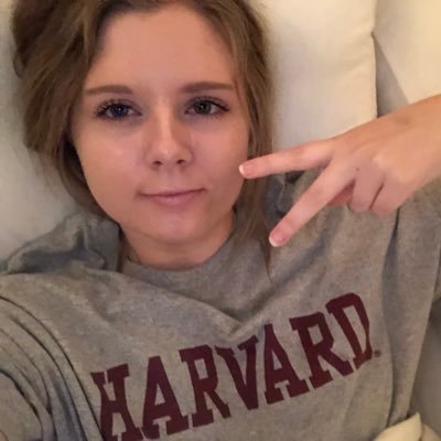 Profile Picture of Sam Castro (@5Seconds_ofSam) on Twitter