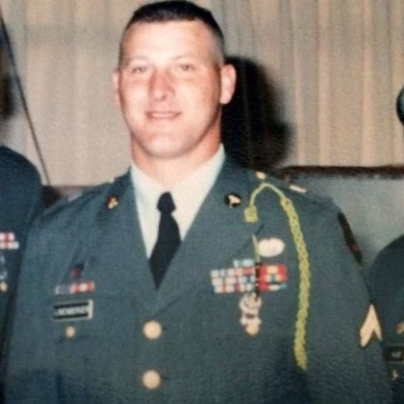 Profile Picture of Christopher Linenberger (@linenberger75) on Poshmark