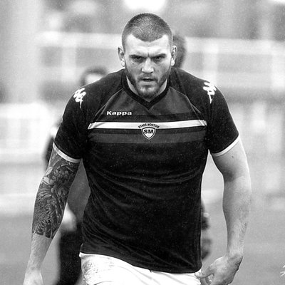 Profile Picture of Laurence Pearce (@LozfPearce) on Twitter