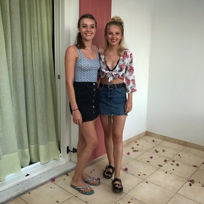 Profile Picture of Polly (@pollyhobbs_) on Twitter