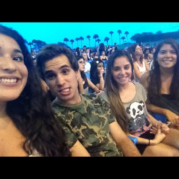 Adriana Contarino - Poshmark Profile Picture of Adriana Contarino (@adrianamc7879) on Poshmark