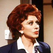 Profile Picture of Corrie Scraps  (@CorrieScraps) on Youtube