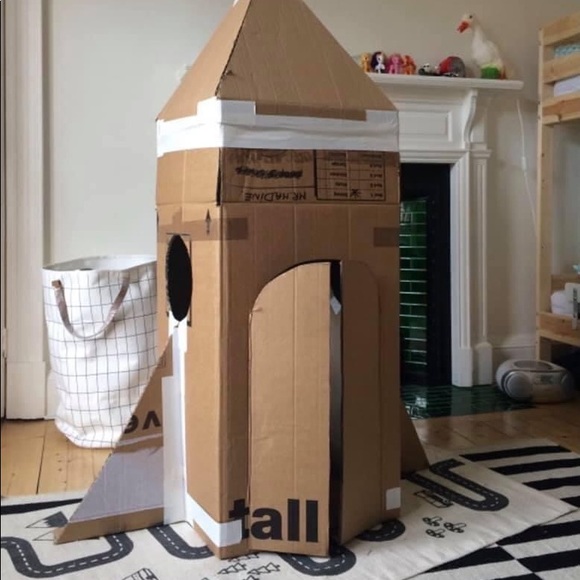 Profile Picture of Kari Lockmiller (@kari3342) on Poshmark