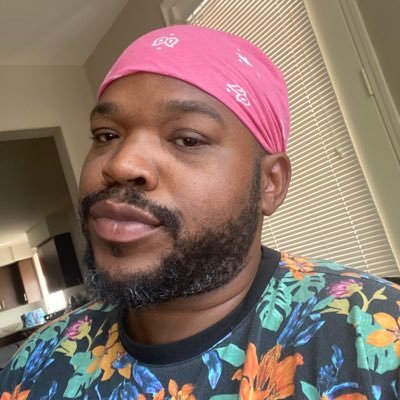 Profile Picture of Alexander Ambrose (@mztrwilliams) on Twitter