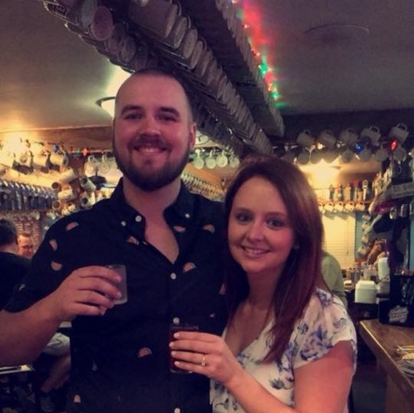 Profile Picture of Noah Menako (@nmenako) on Poshmark