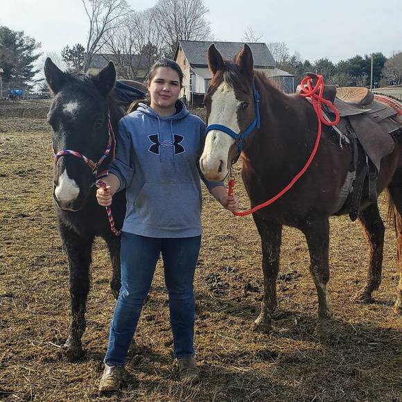 Profile Picture of Allyson Mannello (@allyboo55) on Poshmark