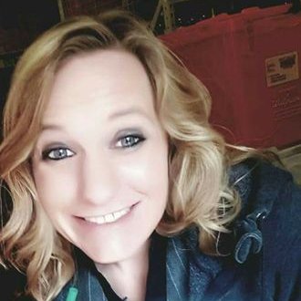 Profile Picture of Lisa Helland (@LisaHelland) on Twitter