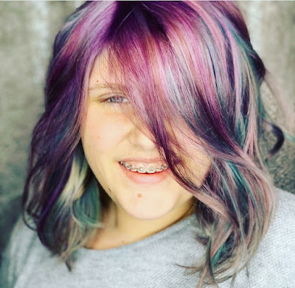 Profile Picture of Catherine Downs (@flowergirlcdk) on Poshmark
