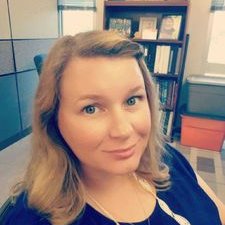 Profile Picture of Jenny Engel (@JenniferLynn975) on Twitter