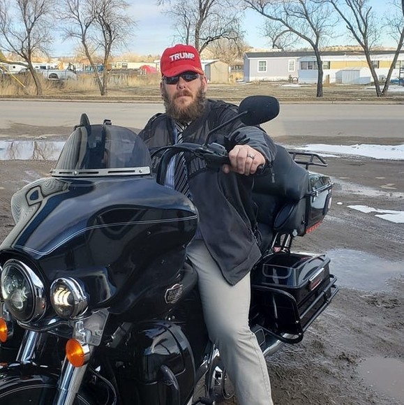 Profile Picture of Andrew Gregory (@andrwdg2016) on Poshmark