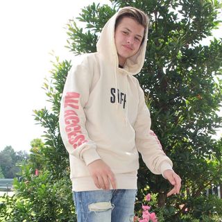 Justin Jarzombek - Facebook Profile Picture of Justin Jarzombek (@justin.jarzombek.71) on Facebook