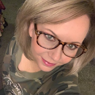 Profile Picture of Lori Tyler (@Adt3786Lori) on Twitter