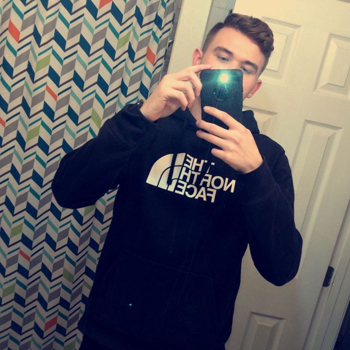 Profile Picture of nikeboi (@nathanstitt) on Tiktok