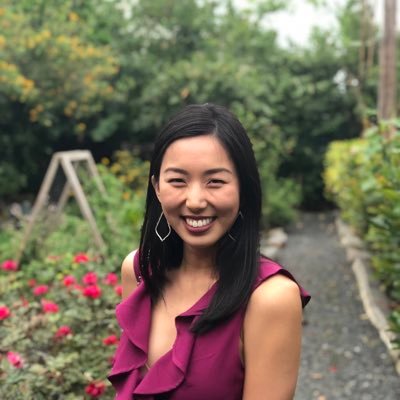 Profile Picture of Angela Chow (@angelaughter) on Twitter
