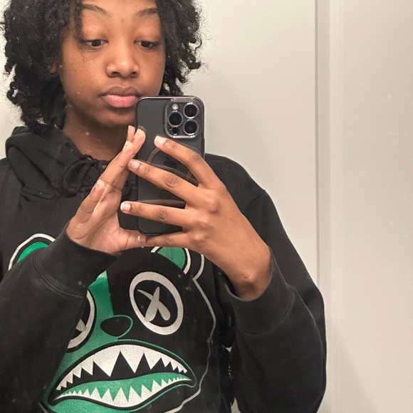 Profile Picture of Skylah Kinzy (@skylahkinzy13) on Poshmark