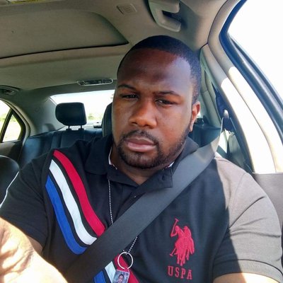 Profile Picture of Bob Rooney (@Melo__dee) on Twitter