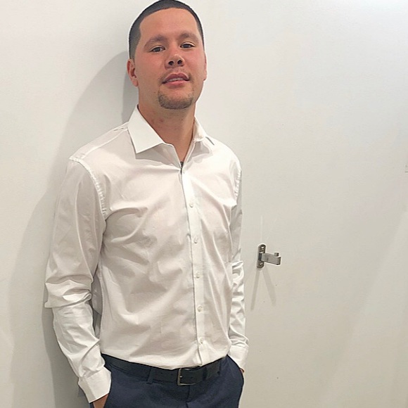 Profile Picture of Daniel Weber (@daniel_weber1) on Poshmark