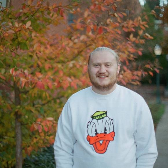 Profile Picture of Jacob Beeson (@jacob_beeson) on Poshmark