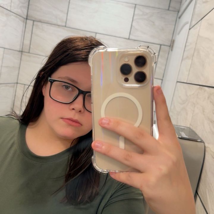 Profile Picture of Alaina Mathis (@alaina_nicole420) on Tiktok