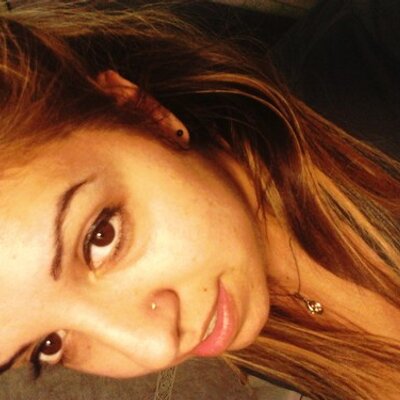 Profile Picture of Pamela Lamorte (@bulylove) on Twitter