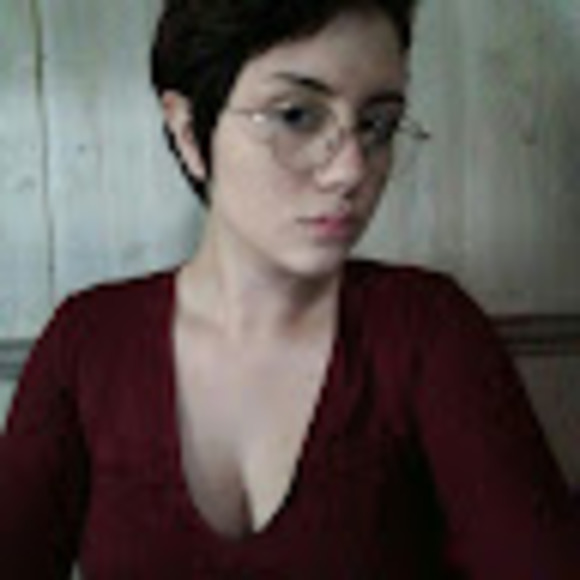 Rae Anne - Poshmark Profile Picture of Rae Anne (@raeannea1999) on Poshmark