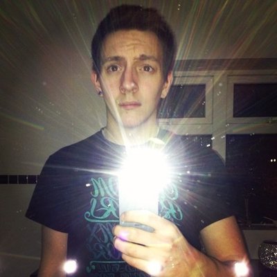 Profile Picture of NathanHumes (@NathanHumes) on Twitter