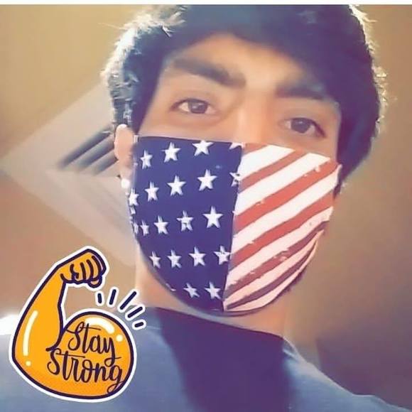 Profile Picture of Antonio Aaron (@antonio_aaron38) on Poshmark
