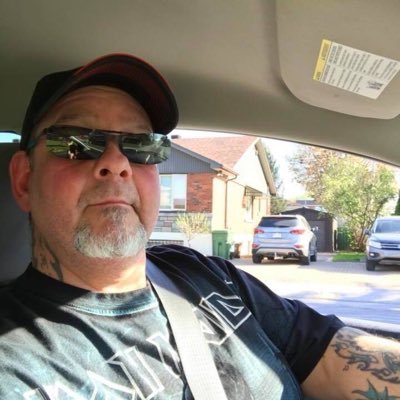 Profile Picture of Ben Brochu (@brochu_ben) on Twitter