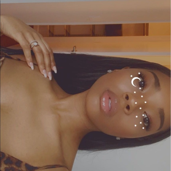 Profile Picture of Erica Brunner (@ejbrunne) on Poshmark