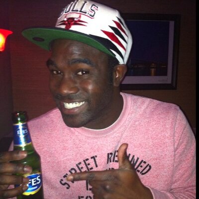 Profile Picture of  ✋Darron J. Gavin ✋ (@DEE_Gavin88) on Twitter