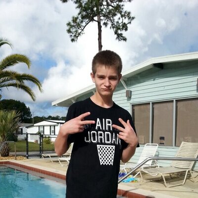 Profile Picture of Kyle Nix (@nix_kyle) on Twitter