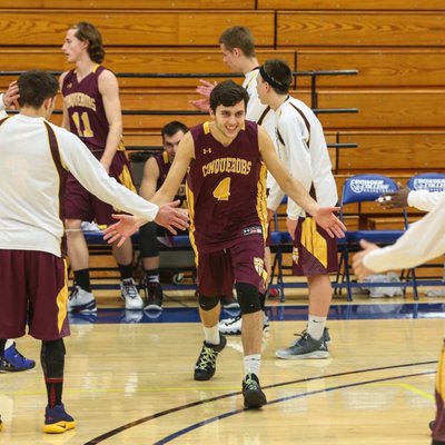 Profile Picture of Caleb Holt (@calebholt35) on Twitter