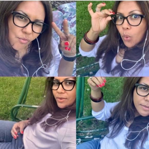 Profile Picture of Isabel Martínez (@yadimart) on Poshmark