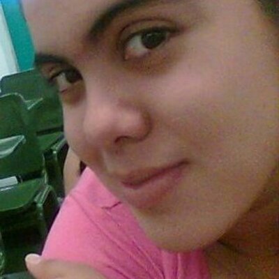 Profile Picture of Lorena Badillo (@LorB29) on Twitter