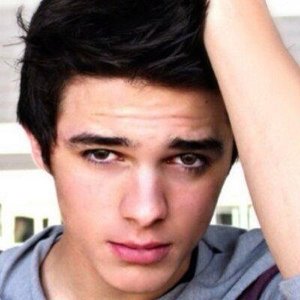 Profile Picture of I Love Mr.brent98 (@cravershyanne) on Myspace