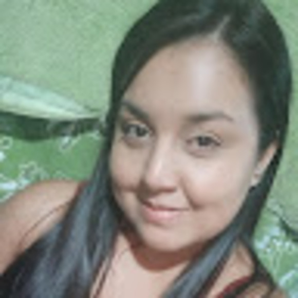 Profile Picture of Joseline Escobar (@cristeo020519) on Poshmark