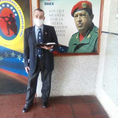 Profile Picture of Pastor Gabriel Rios Muriel (@muriel_pastor) on Twitter