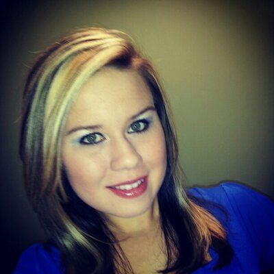 Profile Picture of Amber Crozier (@AmbCro88) on Twitter