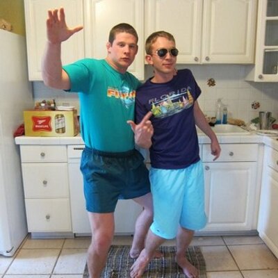 Profile Picture of Chris Diddle (@DontTellDel) on Twitter