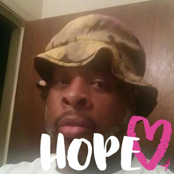 Profile Picture of Leon Byrd (@leonbyrd) on Poshmark