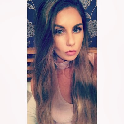 Profile Picture of Bobbie-Jane Davison (@BobbieDavison) on Twitter
