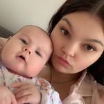 Profile Picture of Larissa Jones (@larissafleur_) on Instagram