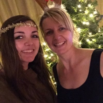 Profile Picture of Clare Hennessy (@ClareHennessy) on Twitter