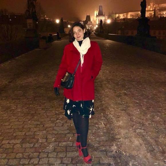 Profile Picture of Maya Levine (@maya_levine) on Poshmark
