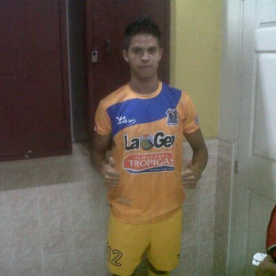 Profile Picture of Darwin Giron (@Darwingiron7) on Twitter