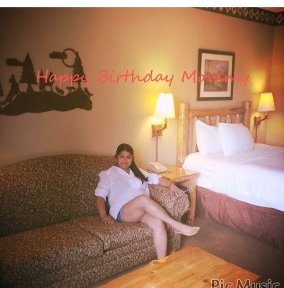 Profile Picture of Radica Singh (@radicasingh) on Poshmark