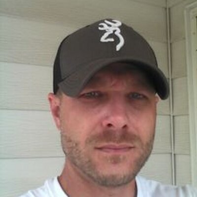 Profile Picture of James Weekley (@weekley775) on Twitter
