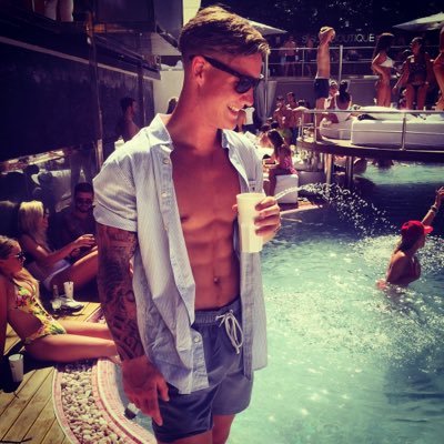 Profile Picture of Aaron Lilley (@Awlilley21Aaron) on Twitter