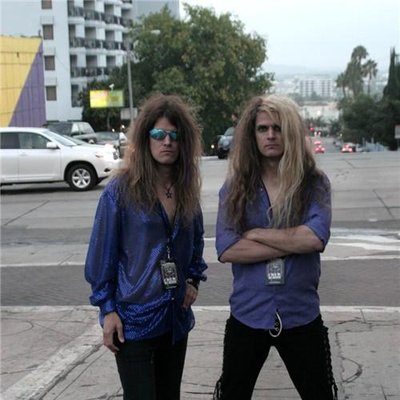 Profile Picture of Daren & David Short (@HollywoodTwinz) on Twitter